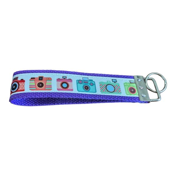 Camera Keychain Wristlet Handmade Boho Fabric Key FOB Gift Present Photographer‎ - Picture 3 of 6